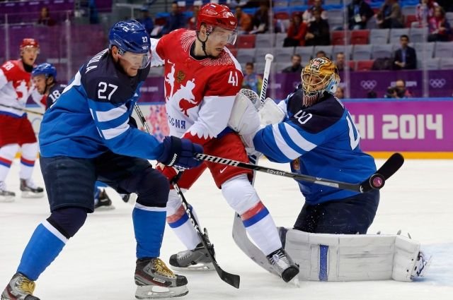Squadra sportiva o gruppo di atleti in un contesto di gioco reale
